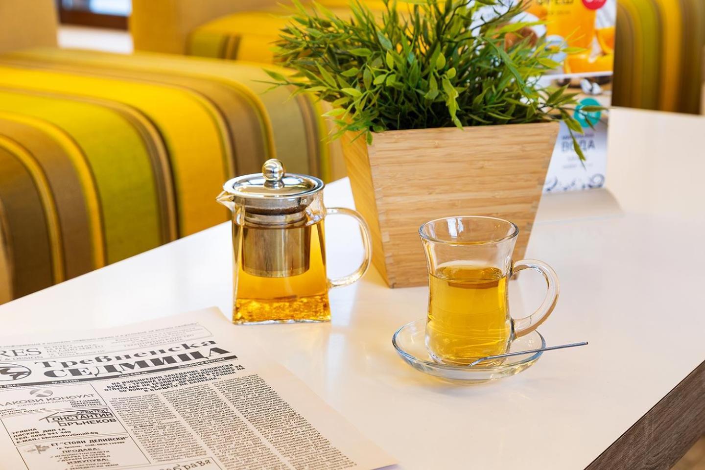 Hotel Compliment ตริยาฟนา ภายนอก รูปภาพ